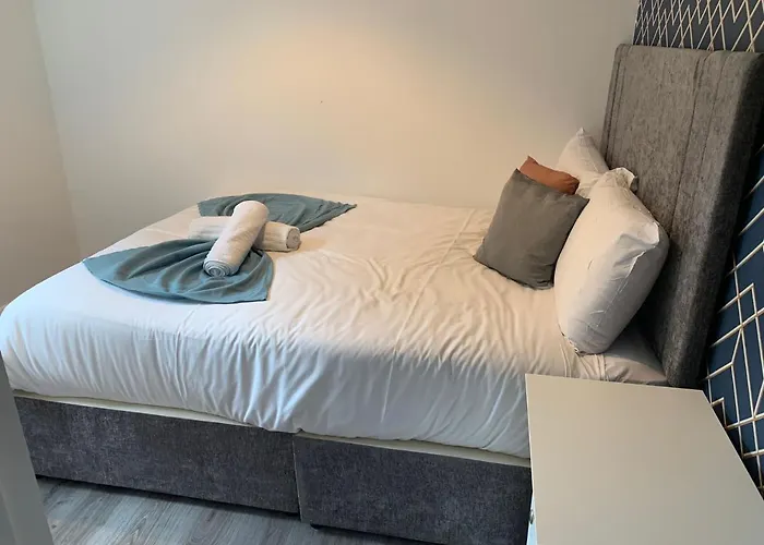 아파트 14 Eyre Square Lane *